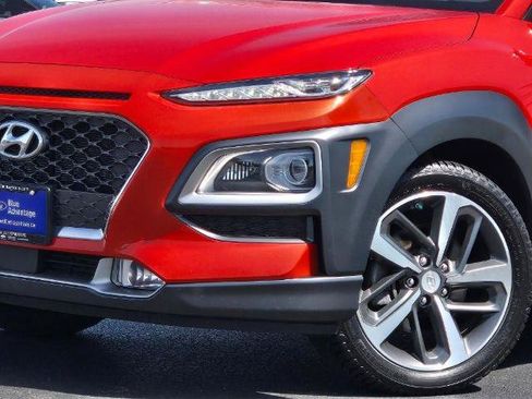 Used 2020 Hyundai Kona Ultimate FWD image 2