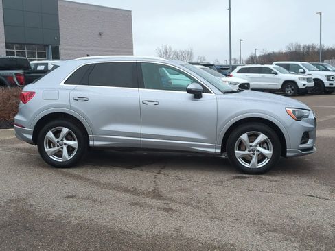 Used 2020 Audi Q3 2.0T Premium image 9