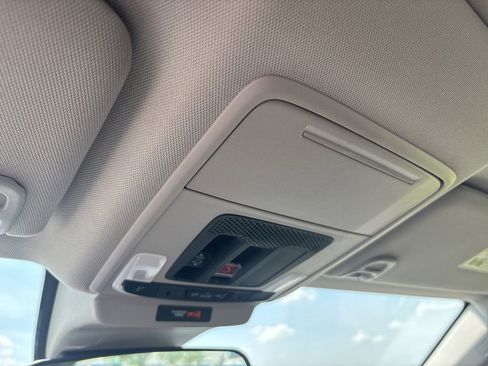 Used 2025 Honda Accord SE image 26