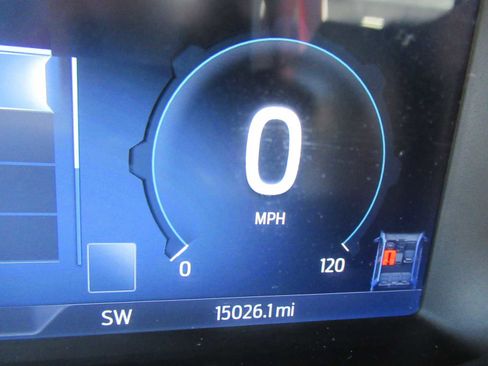 Used 2024 Ford F150 Lightning Flash image 31