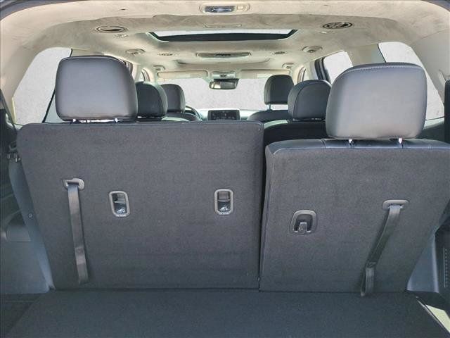 Used 2022 Kia Telluride SX w/ SX Prestige Package AWD/4WD image 7