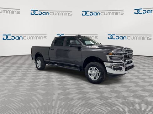 Used 2025 RAM 2500 Tradesman AWD/4WD image 2