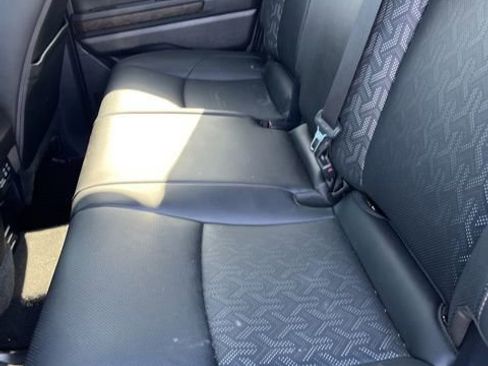 Used 2024 Toyota Tacoma Limited w/ Limited Package (LT) AWD/4WD image 10