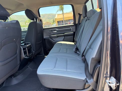 Used 2020 RAM 1500 Big Horn RWD image 17