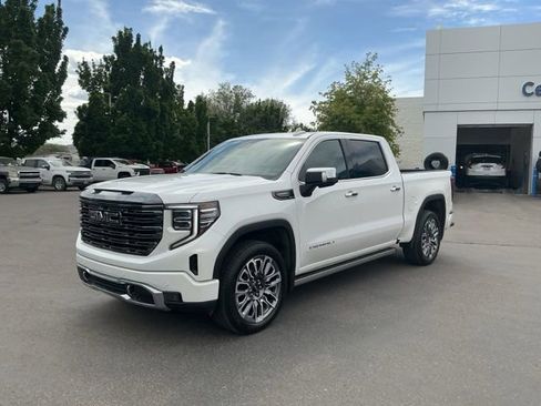 Used 2024 GMC Sierra 1500 Denali Ultimate AWD/4WD image 10