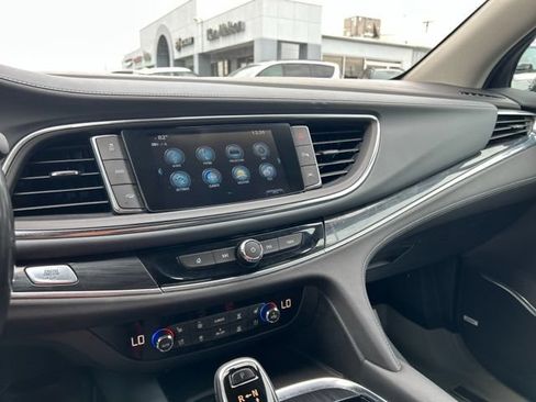 Used 2018 Buick Enclave Premium w/ Experience Buick Package AWD/4WD image 43