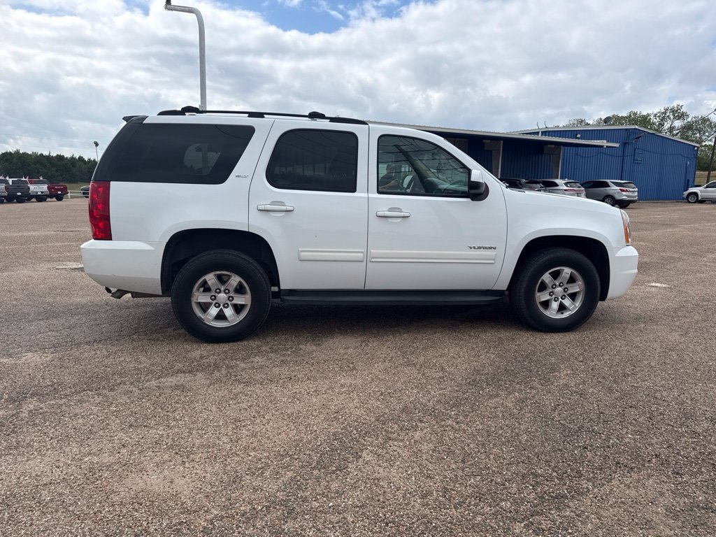 Used 2011 GMC Yukon SLT AWD/4WD image 14
