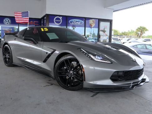 Used 2015 Chevrolet Corvette Stingray Coupe w/ 2LT Preferred Equipment Group image 3