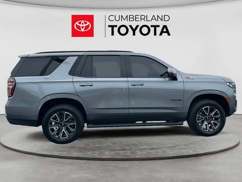 Used 2022 Chevrolet Tahoe Z71 w/ Z71 Off-Road Package AWD/4WD image 6
