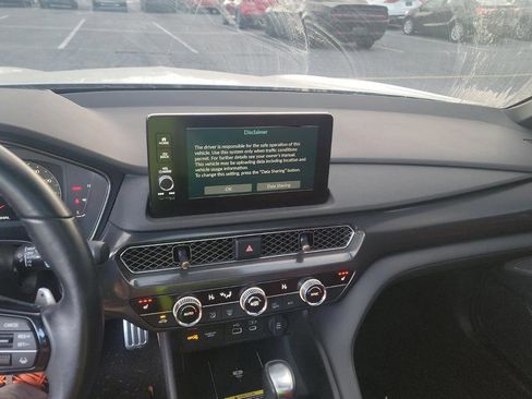 Used 2024 Acura Integra A-Spec image 17