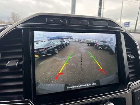 Used 2022 Ford F350 Lariat w/ Camper Package image 35