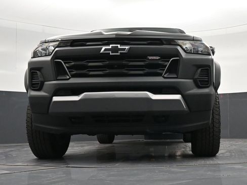 Used 2024 Chevrolet Colorado Trail Boss w/ Technology Package image 29