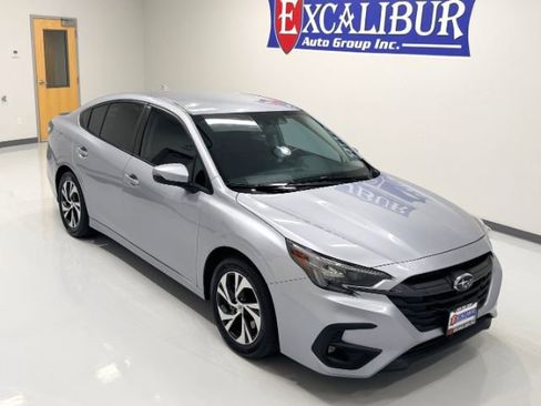 Used 2024 Subaru Legacy Premium image 7