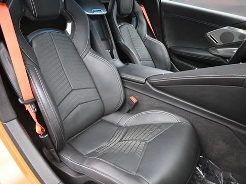 Used 2024 Chevrolet Corvette Stingray Premium Cpe w/ Z51 Performance Package RWD image 19