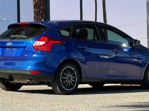 Used 2012 Ford Focus SE FWD image 12