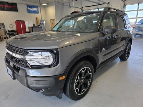 Used 2025 Ford Bronco Sport Outer Banks w/ Outer Banks Tech Package+ AWD/4WD image 6