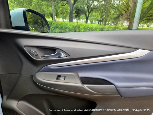 Used 2023 Chevrolet Bolt EUV LT w/ Convenience Package FWD image 47