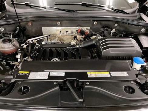 Used 2021 Volkswagen Atlas SEL AWD/4WD image 32