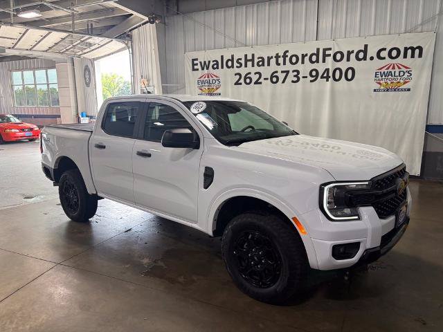 Certified 2025 Ford Ranger XLT w/ Black Appearance Package AWD/4WD image 2