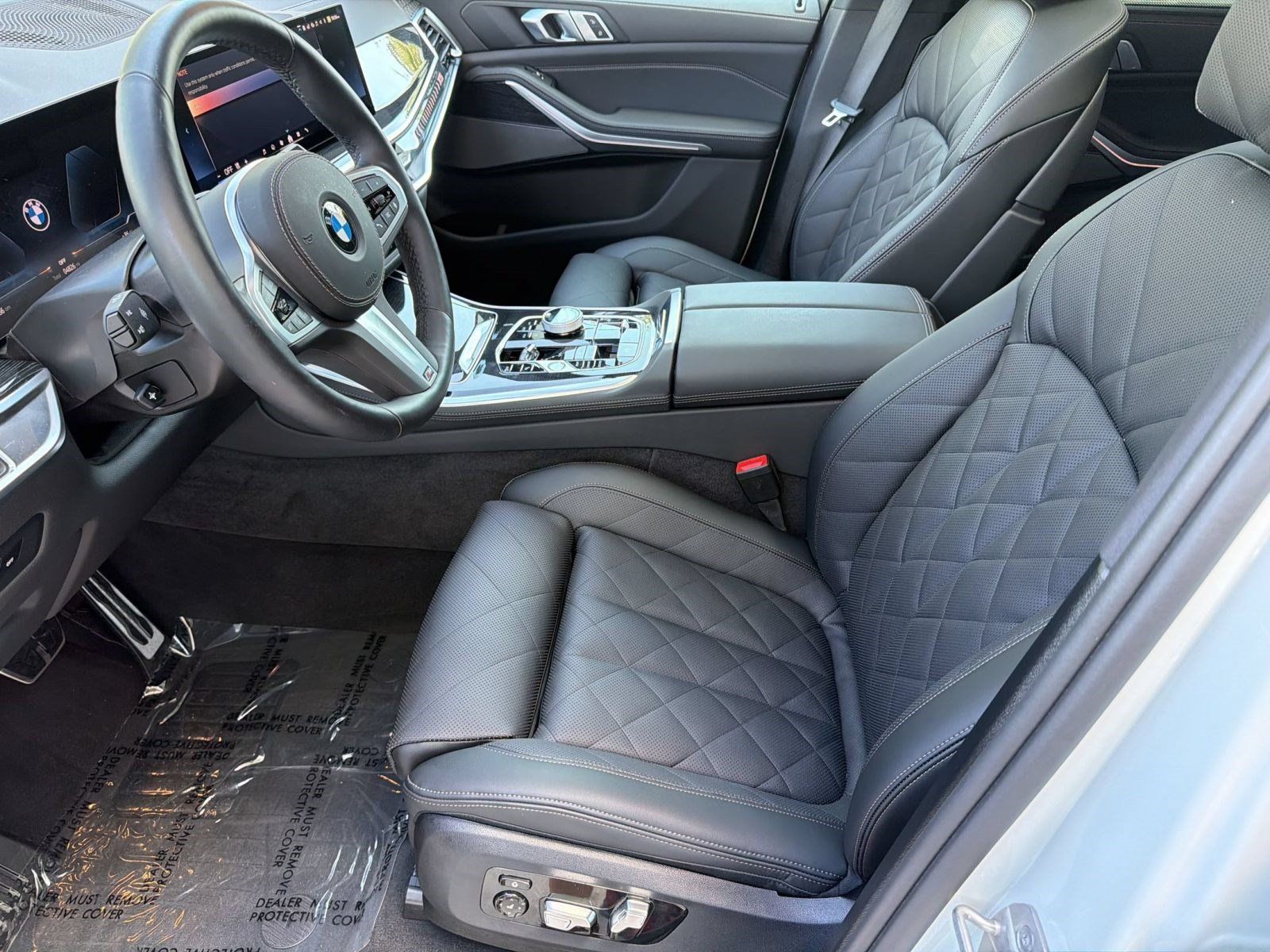 Used 2026 BMW X5 sDrive40i w/ Executive Package RWD image 5