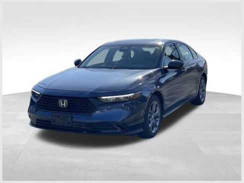 Used 2024 Honda Accord EX image 1