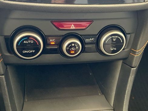 Used 2018 Subaru Crosstrek 2.0i Limited AWD/4WD image 19