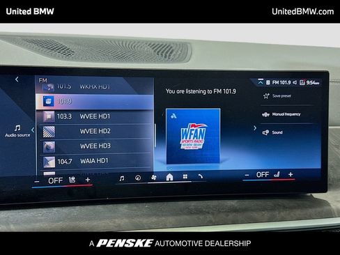 Used 2025 BMW X7 xDrive40i w/ Climate Comfort Package AWD/4WD image 8