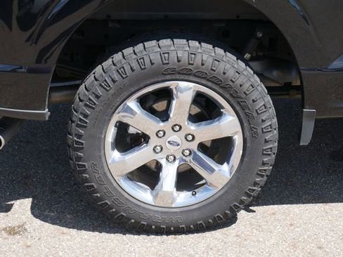 Used 2022 Ford F150 XLT w/ Equipment Group 302A High AWD/4WD image 12