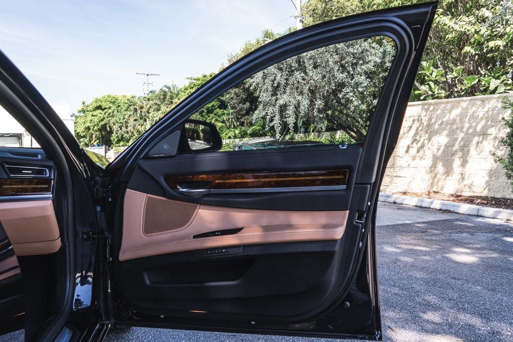 Used 2014 BMW 740i RWD image 32