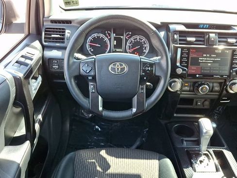 Certified 2022 Toyota 4Runner TRD Off-Road AWD/4WD image 12