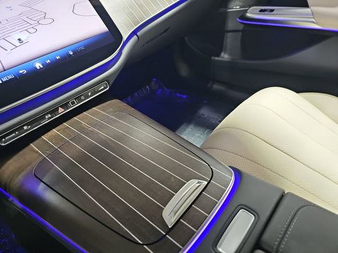 Certified 2026 Mercedes-Benz E 350 Sedan image 27