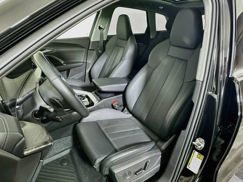 Used 2025 Audi Q5 Premium Plus w/ Premium Plus AWD/4WD image 22
