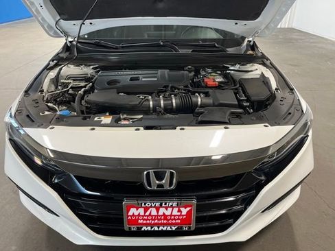 Used 2019 Honda Accord Sport image 9