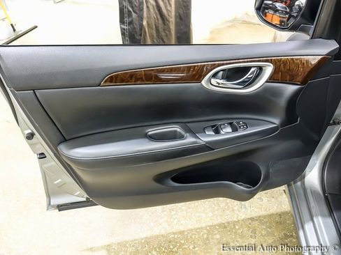 Used 2014 Nissan Sentra SL w/ Premium Package image 19