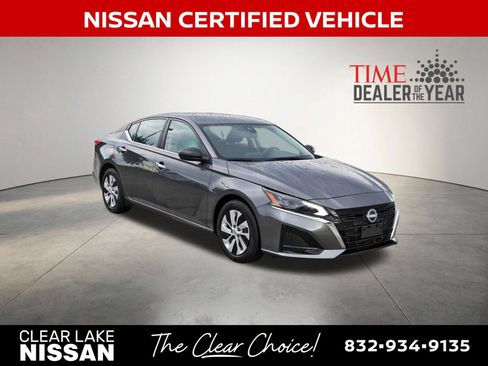 Certified 2025 Nissan Altima 2.5 S FWD image 10