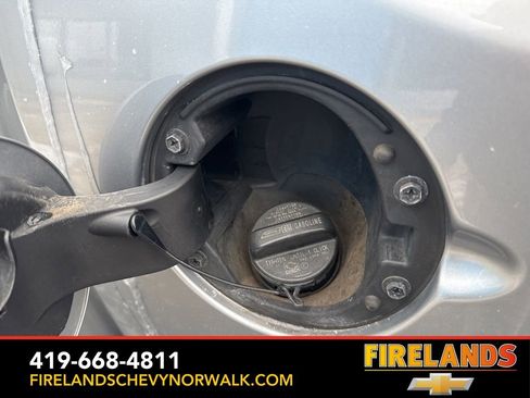 Used 2019 Toyota Tundra SR5 w/ Convenience Package image 14