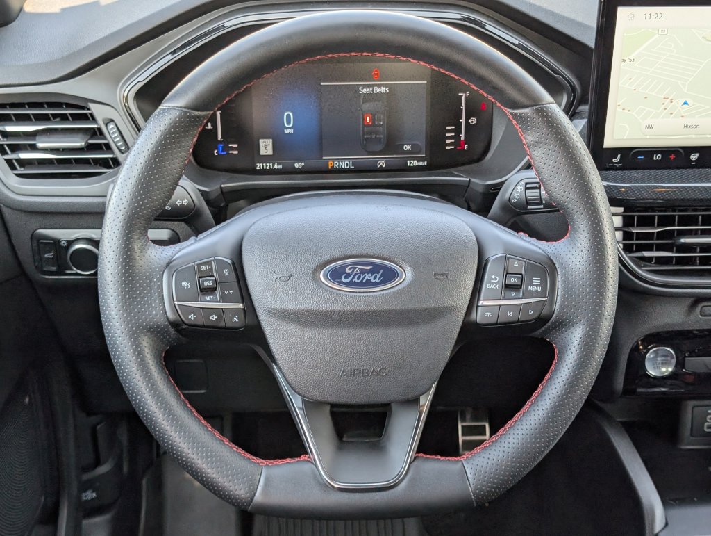 Certified 2024 Ford Escape ST-Line w/ Tech Pack #1 AWD/4WD image 15