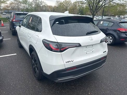 Used 2026 Honda HR-V Sport image 3