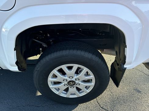 New 2024 Toyota Tacoma SR5 image 12