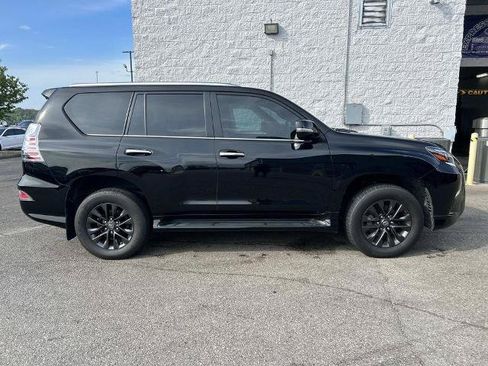 Used 2021 Lexus GX 460 Premium w/ Premium Package AWD/4WD image 3