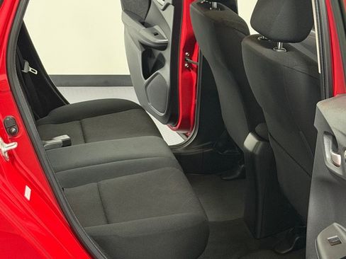 Used 2017 Honda Fit EX image 10