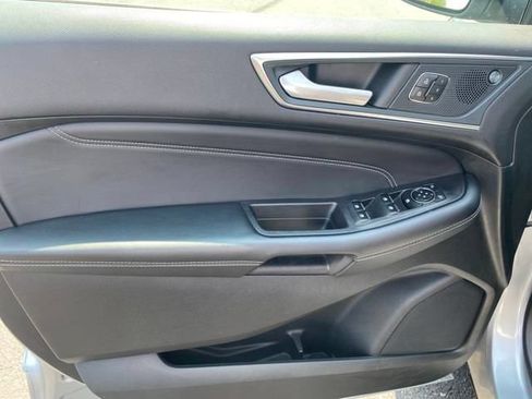 Used 2024 Ford Edge Titanium AWD/4WD image 21