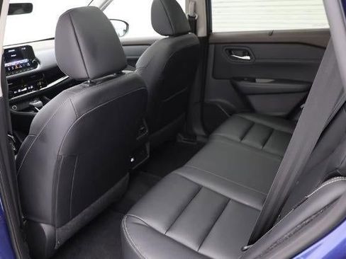 Used 2023 Nissan Rogue SL w/ SL Premium Package image 42