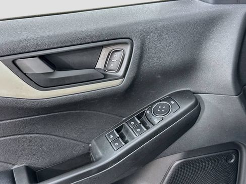 Used 2022 Ford Escape SE w/ Convenience Package FWD image 24