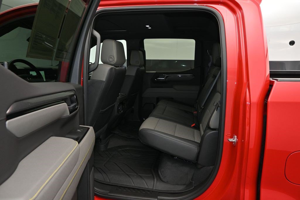 Used 2026 Chevrolet Silverado 1500 ZR2 AWD/4WD image 16