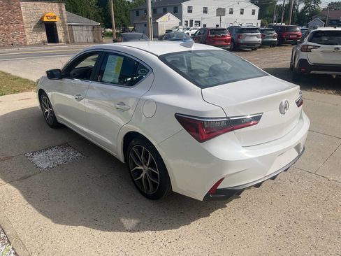 Used 2020 Acura ILX w/Premium 4dr Sedan Package image 3