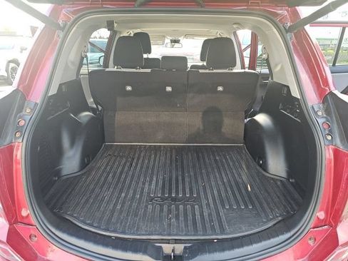 Used 2018 Toyota RAV4 XLE AWD/4WD image 8
