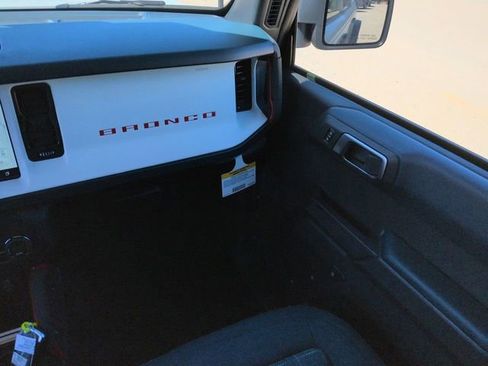 New 2026 Ford Bronco Heritage Edition image 15
