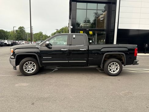 Used 2015 GMC Sierra 1500 SLE w/ SLE Value Package AWD/4WD image 4