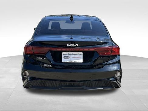 Used 2023 Kia Forte LXS w/ LXS Technology Package FWD image 4